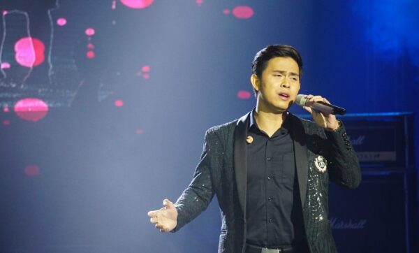 Chord Kunci Gitar Lagu Kekasih Bayangan – Cakra Khan